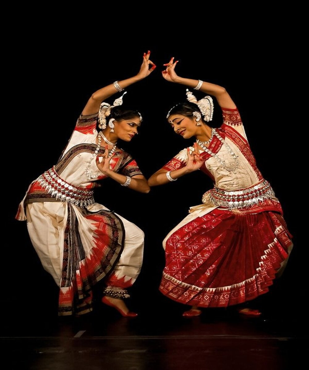 Mamallapuram Tamil Nadu India January Indian Dancer Performs Traditional  Dance – Stock Editorial Photo © Alexandra Lande #445081268
